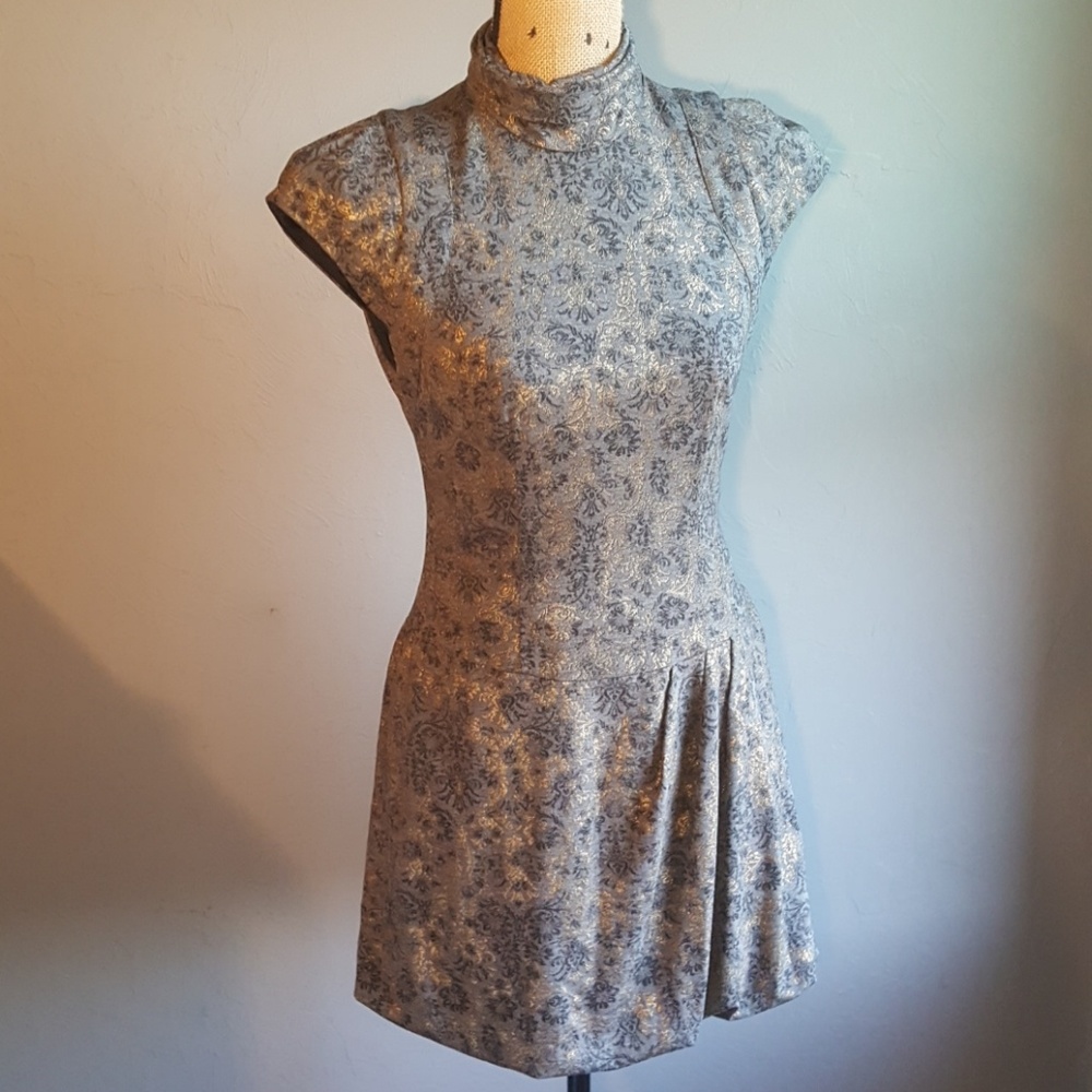 Nanette Lepore Gray Patterned Dress